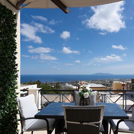 Central Seaview Heven Apartment In Fira  Exterior photo
