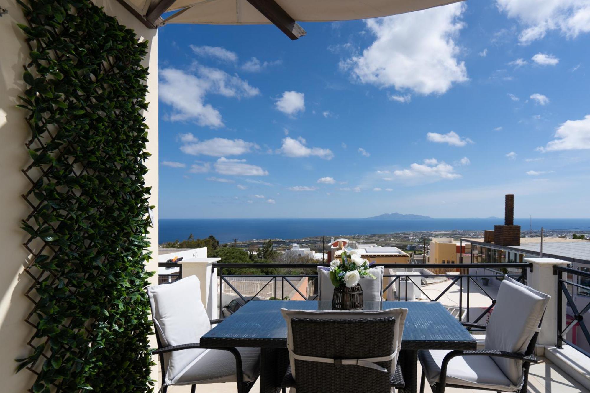 Central Seaview Heven Apartment In Fira  Exterior photo